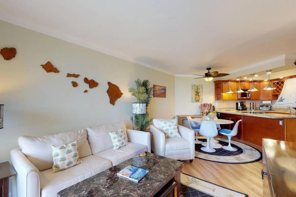 Oceanfront Penthouse With Amazing Views At Kauhale Makai Διαμέρισμα Kihei Εξωτερικό φωτογραφία
